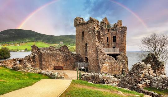 Visiting Urquhart Castle